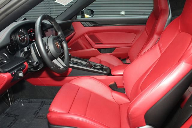 Certified 2024 Porsche 911 Targa 4 GTS image 5