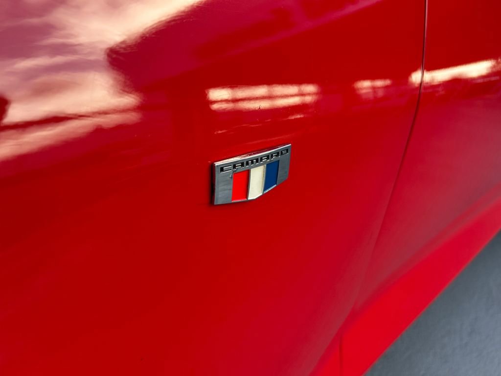 Used 2019 Chevrolet Camaro SS image 30