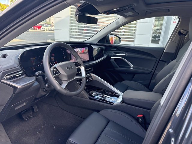 New 2025 Audi Q5 Prestige image 13