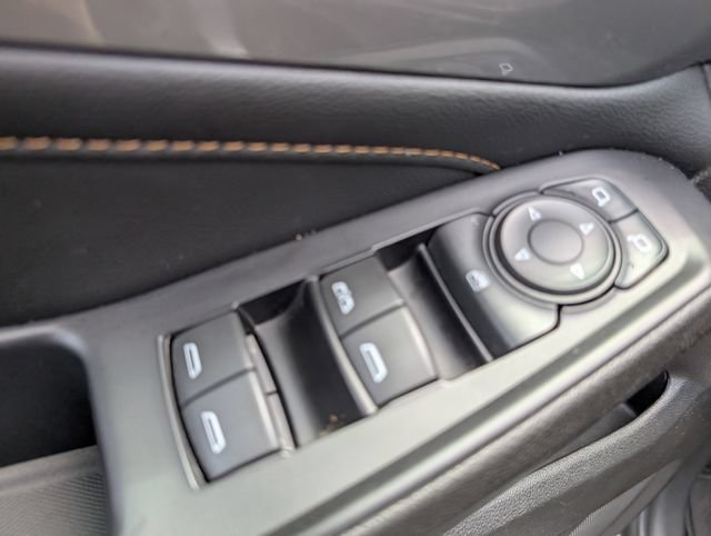 Used 2021 Chevrolet Traverse LT FWD image 15