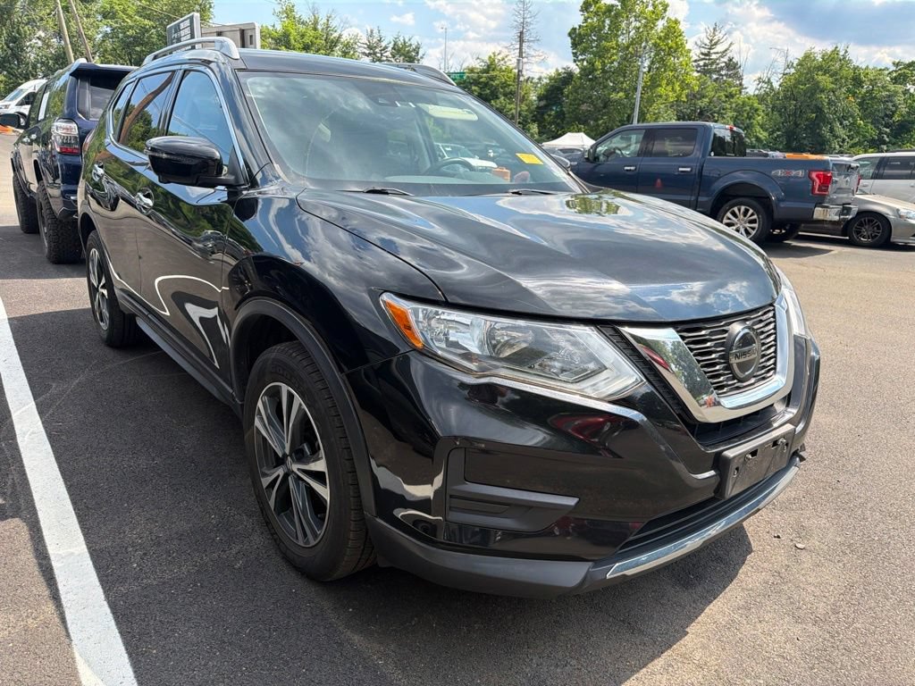 Used 2019 Nissan Rogue SV w/ Premium Package