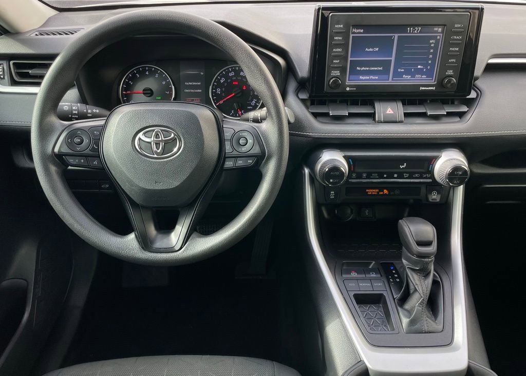 Used 2021 Toyota RAV4 XLE image 11