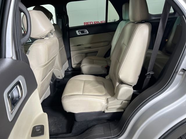 Used 2015 Ford Explorer XLT w/ Equipment Group 202B image 24