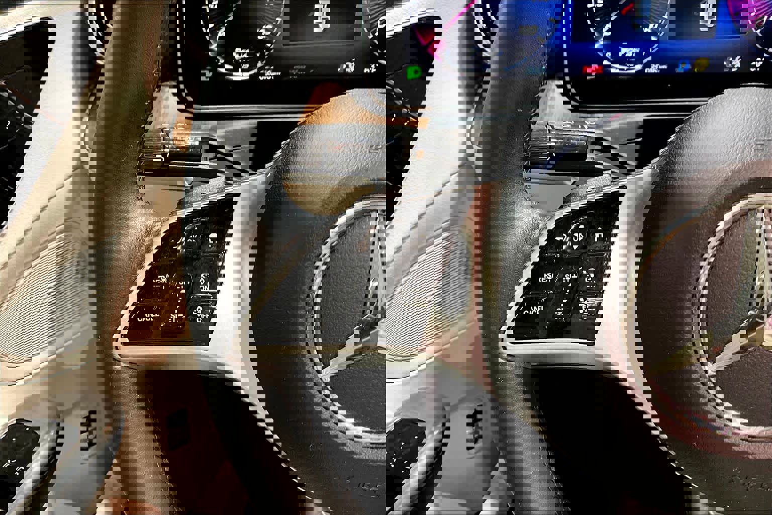 Used 2023 Mercedes-Benz C 300 4MATIC Sedan image 23