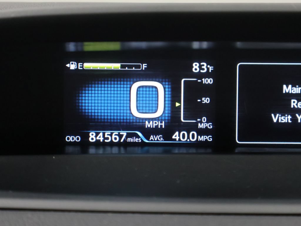 Used 2022 Toyota Prius LE AWD/4WD image 38