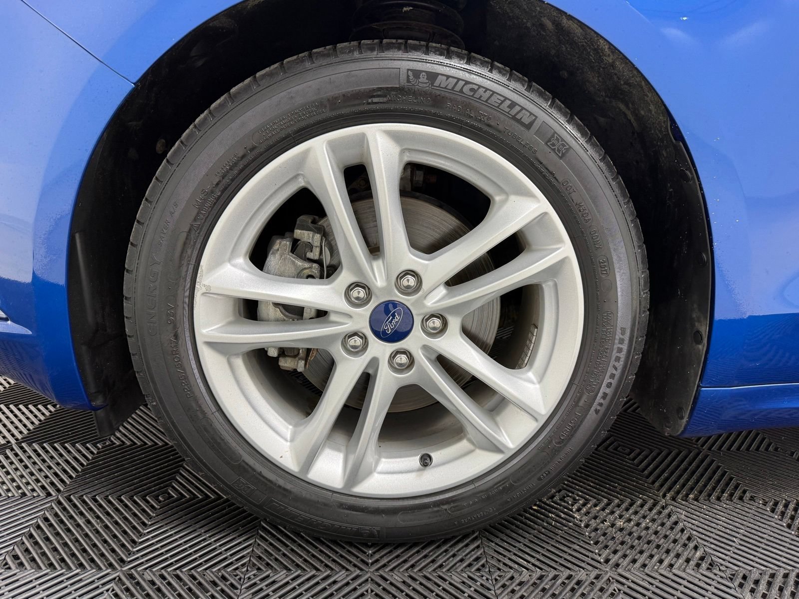 Used 2018 Ford Fusion S FWD image 11