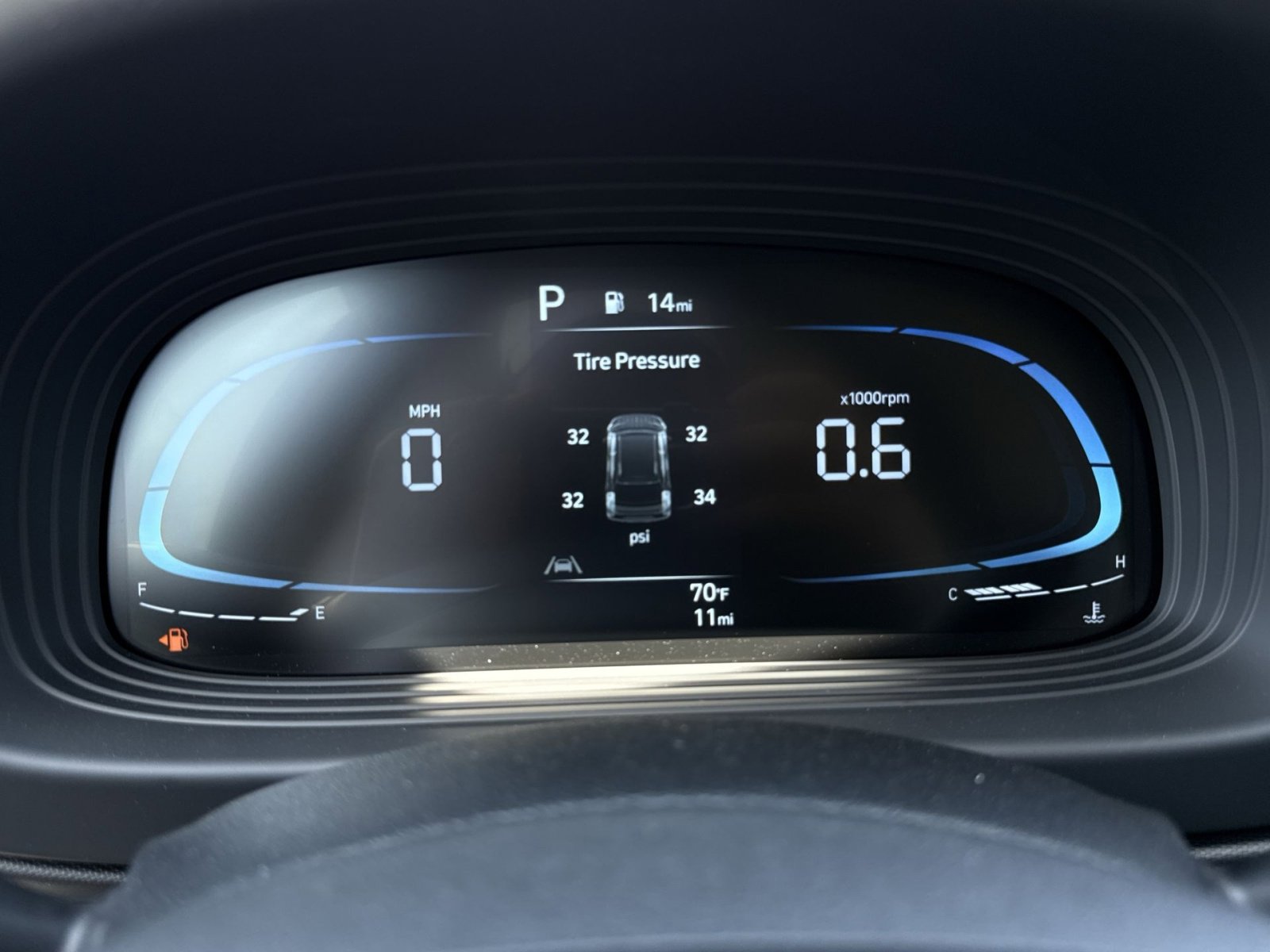 New 2026 Hyundai Venue SEL FWD image 17