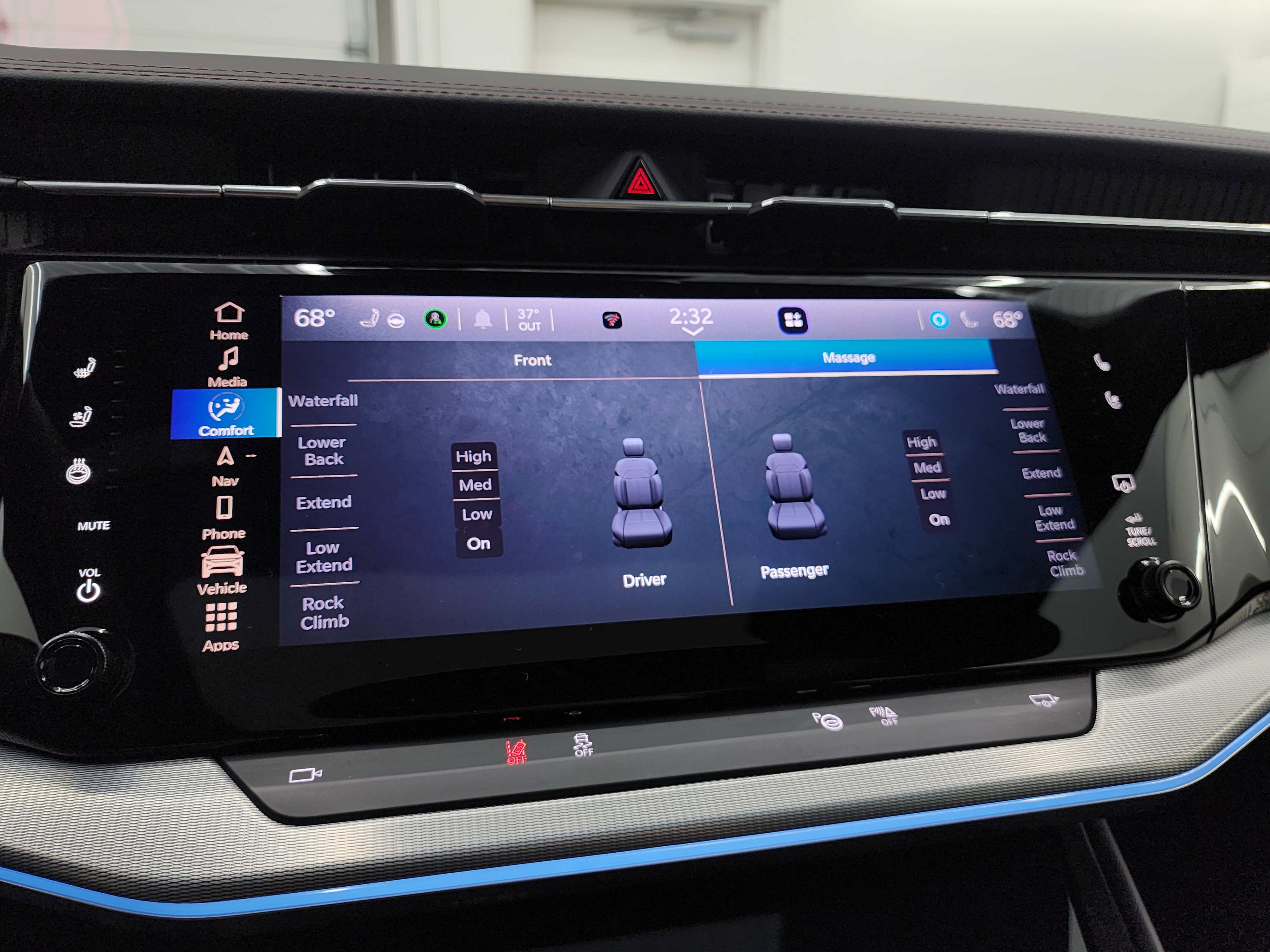 Used 2024 Jeep Wagoneer Launch Edition image 55