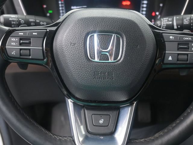 Used 2025 Honda Pilot Elite image 10