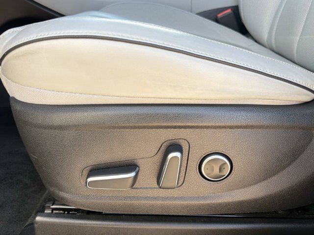 Used 2024 Hyundai Palisade SEL FWD image 20