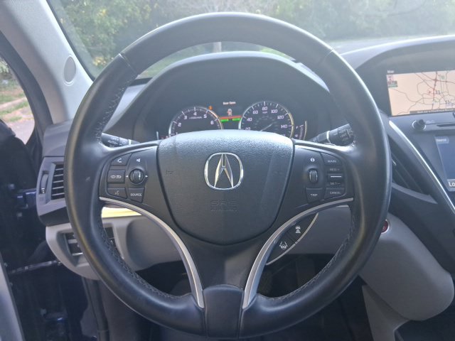 Used 2020 Acura MDX w/ Technology Package FWD image 16