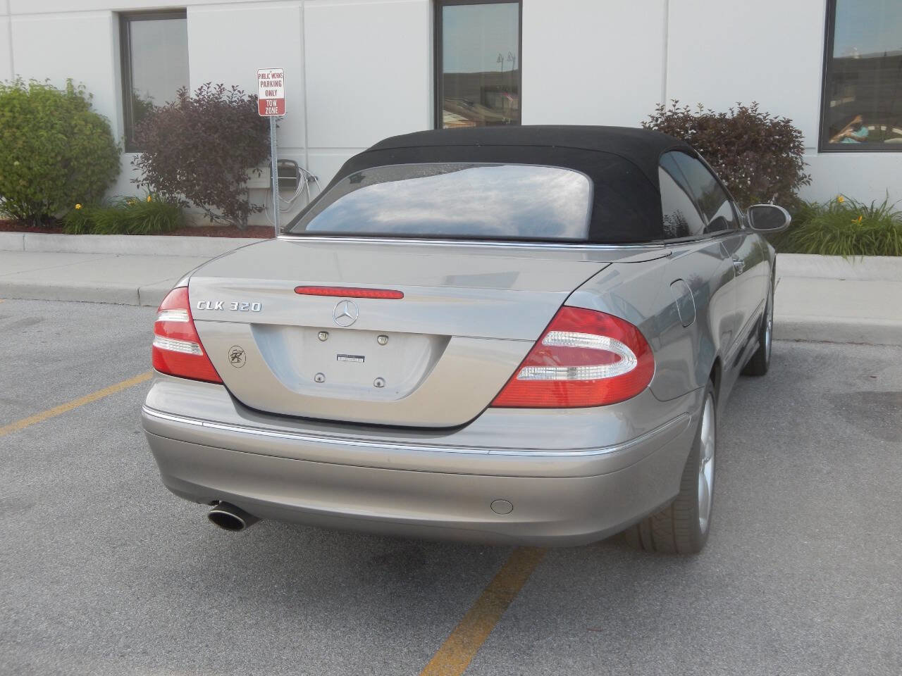 Used 2005 Mercedes-Benz CLK 320 Cabriolet image 41