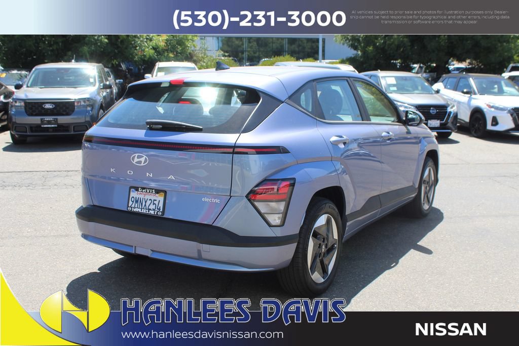 Used 2024 Hyundai Kona SE FWD image 7
