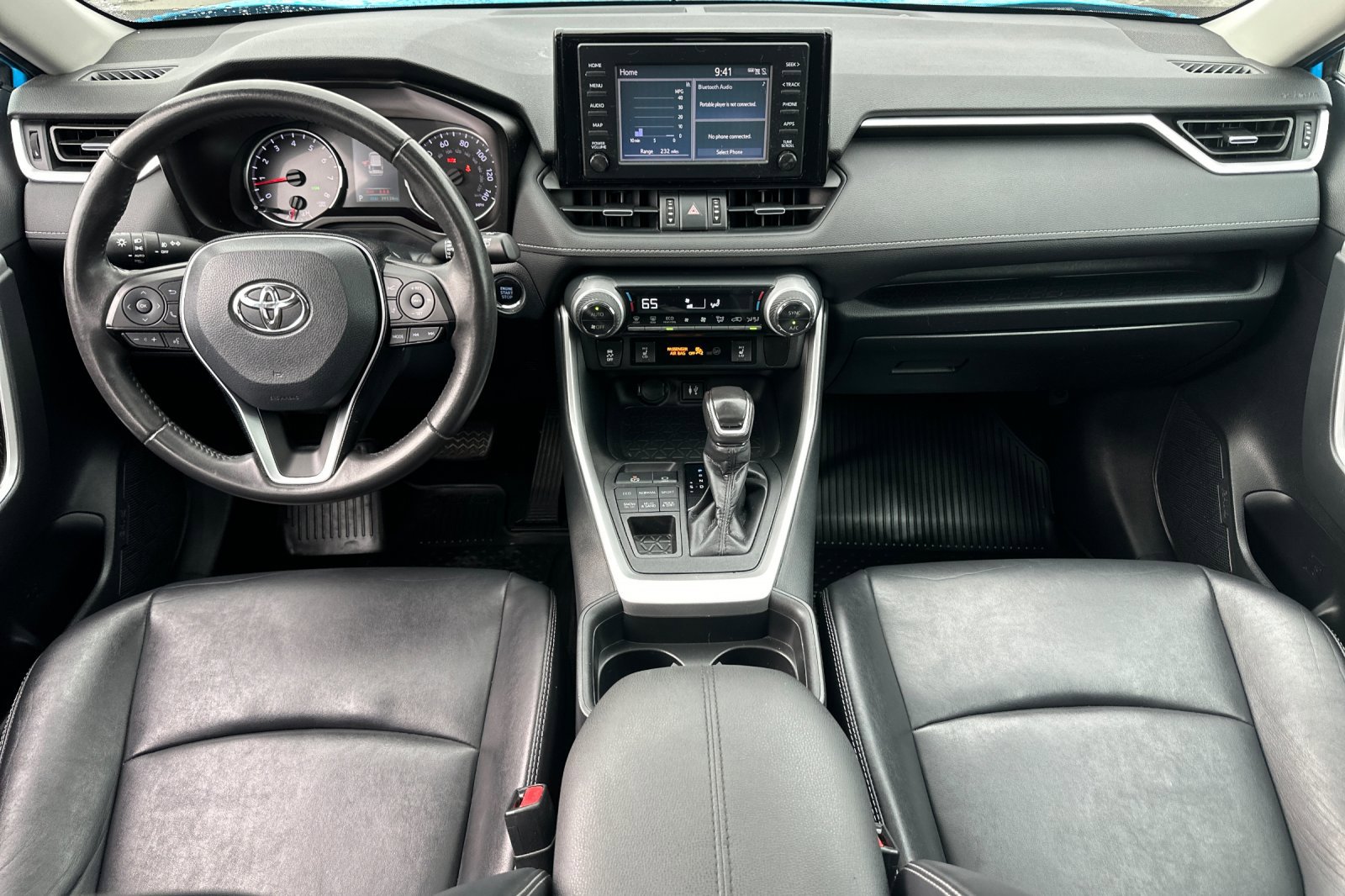 Used 2019 Toyota RAV4 XLE Premium AWD/4WD image 14