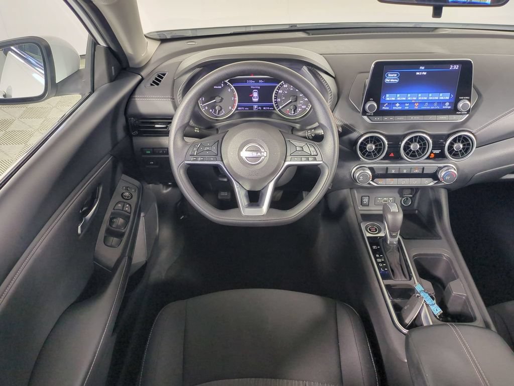 Used 2025 Nissan Sentra SV FWD image 17