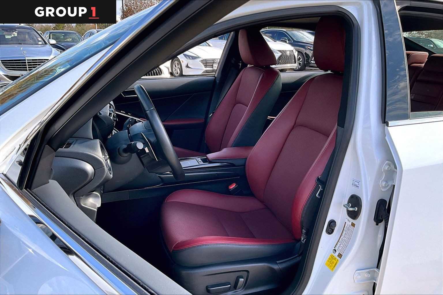 Certified 2025 Lexus IS 350 F Sport image 6