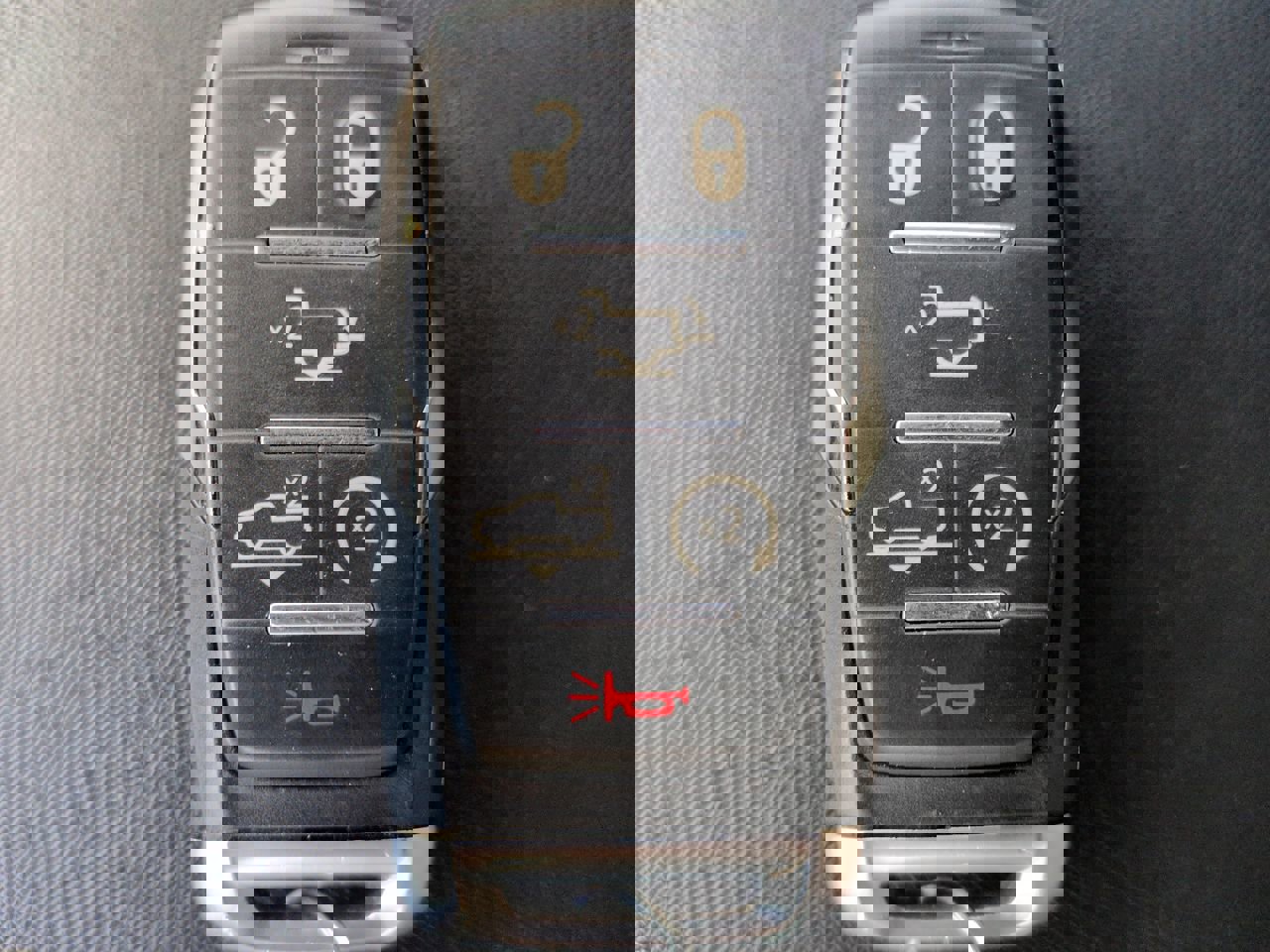 Used 2019 RAM 1500 Limited image 32