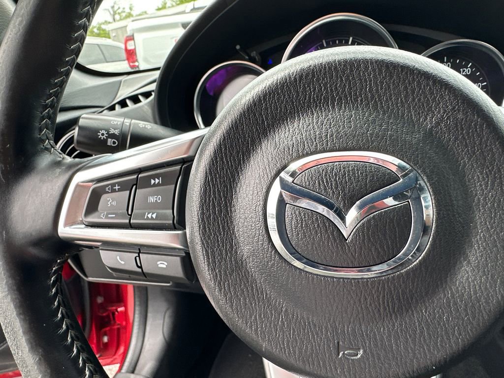 Used 2020 MAZDA MX-5 Miata Sport image 21