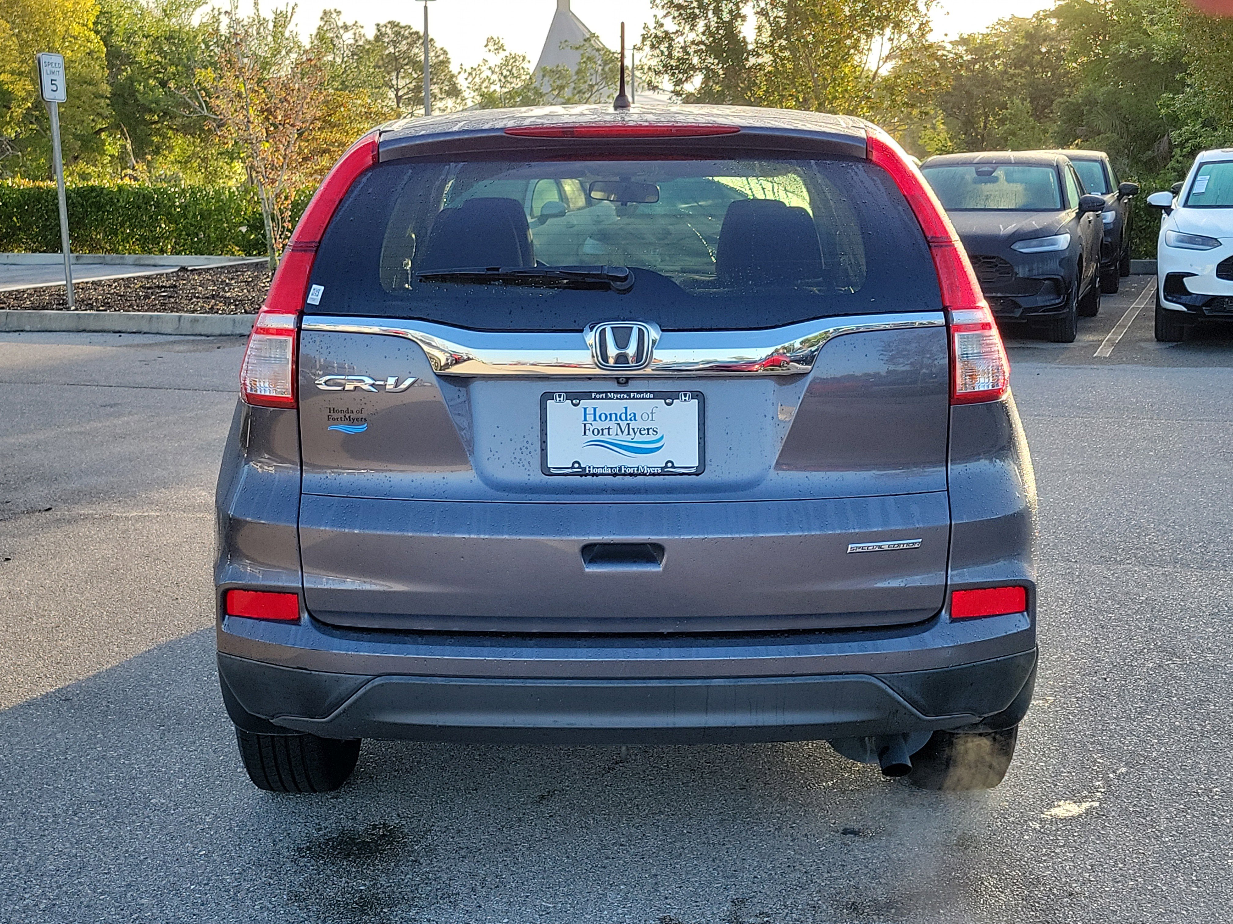 Used 2016 Honda CR-V SE image 5