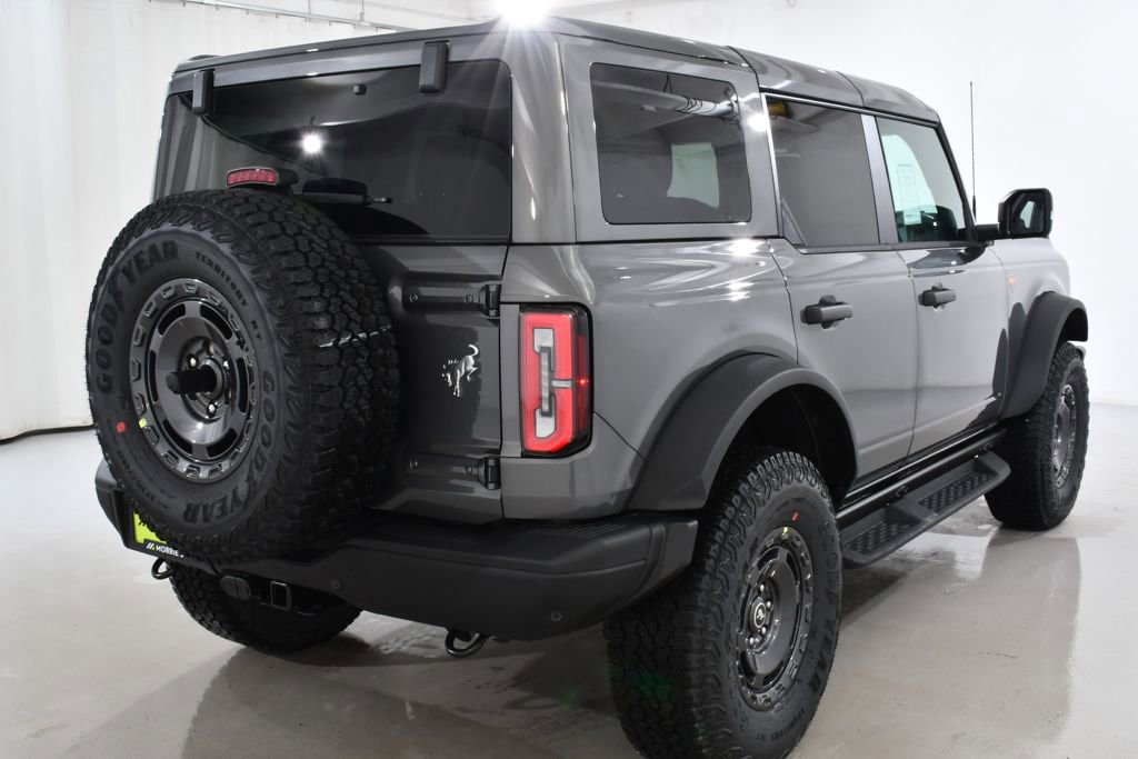 New 2025 Ford Bronco Badlands image 12