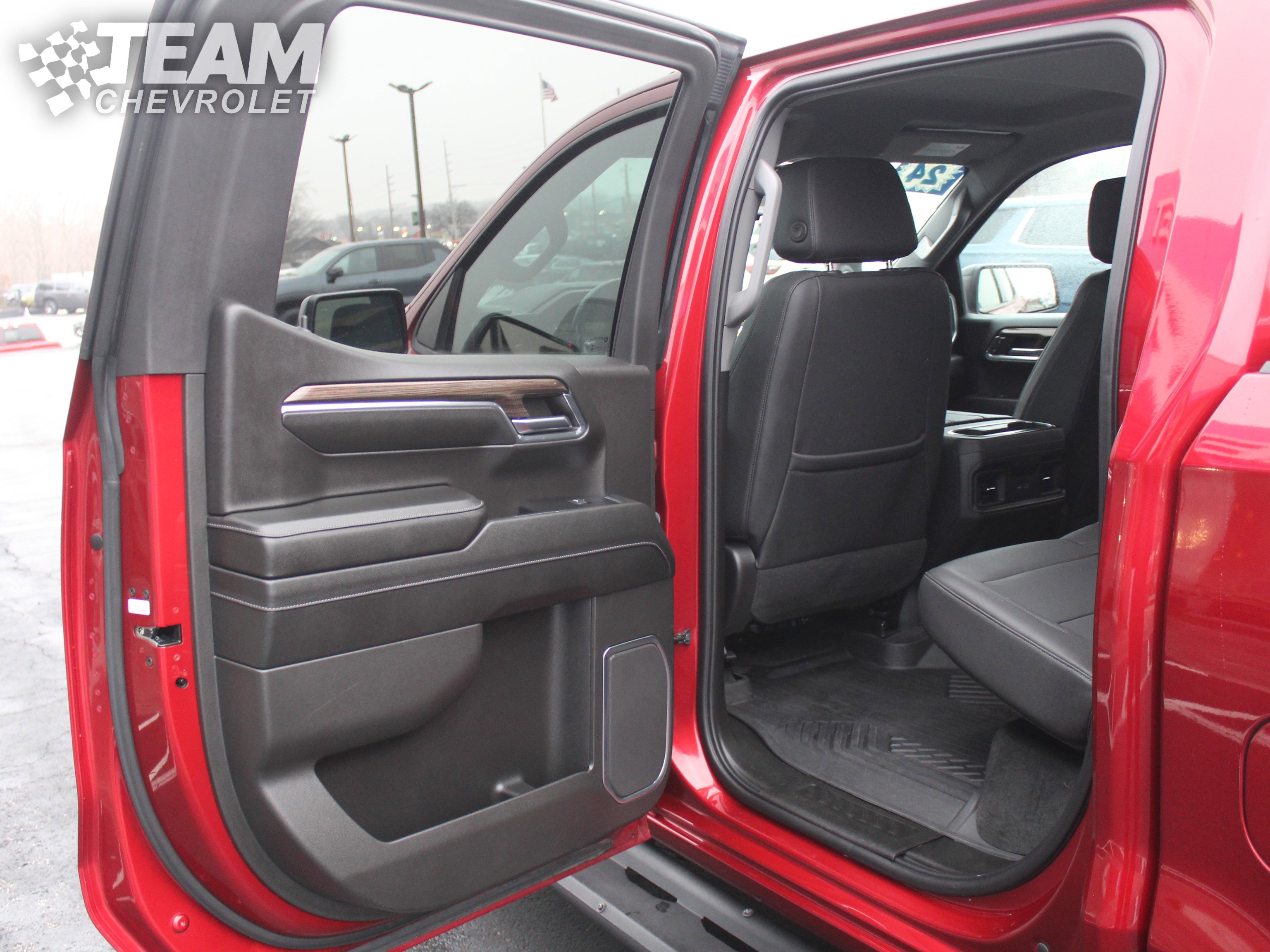 Certified 2024 Chevrolet Silverado 1500 LT Trail Boss w/ LT Trail Boss Premium Package image 19