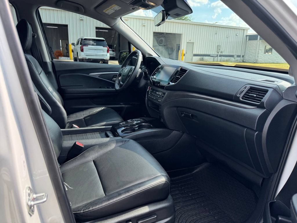 Used 2023 Honda Ridgeline RTL image 11
