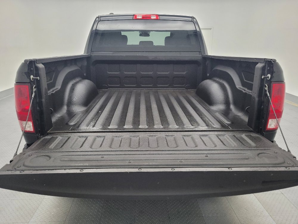 Used 2018 RAM 1500 Express w/ Express Value Package image 29