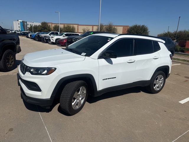 Used 2022 Jeep Compass Latitude w/ Sun and Sound Group image 7