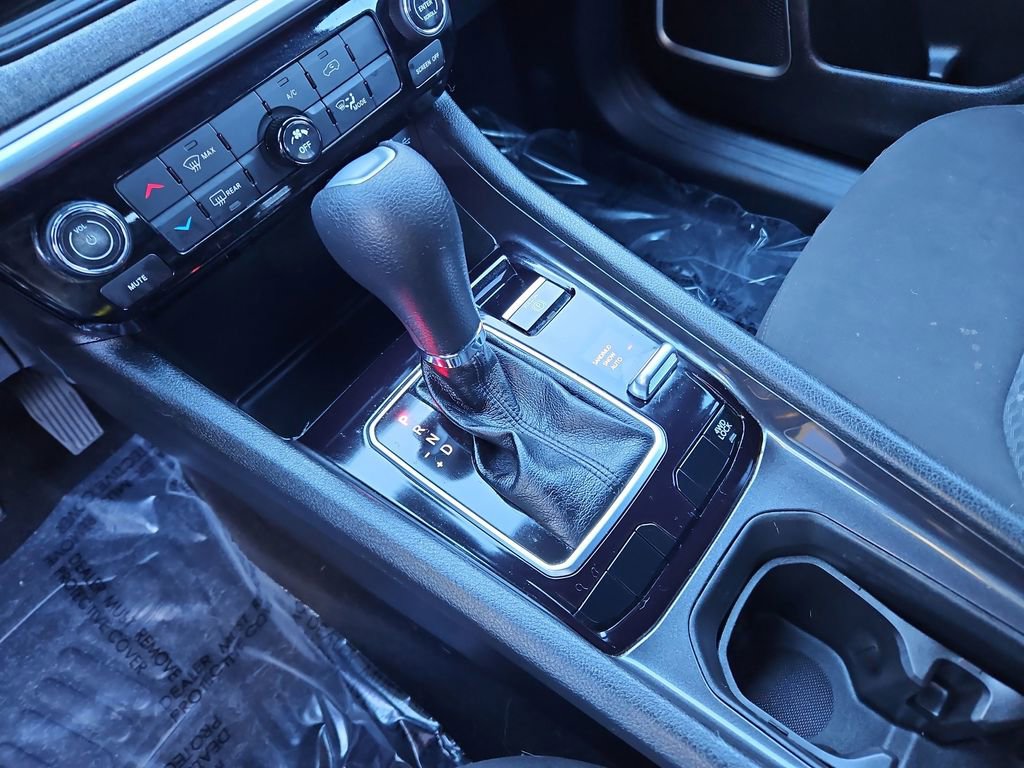 Used 2024 Jeep Compass Sport image 18