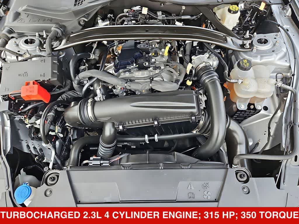 Used 2024 Ford Mustang Convertible RWD image 16