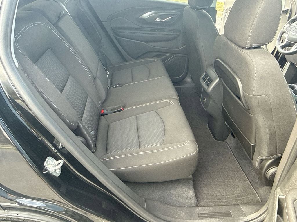 Used 2022 GMC Terrain SLE w/ Driver Convenience Package FWD image 25