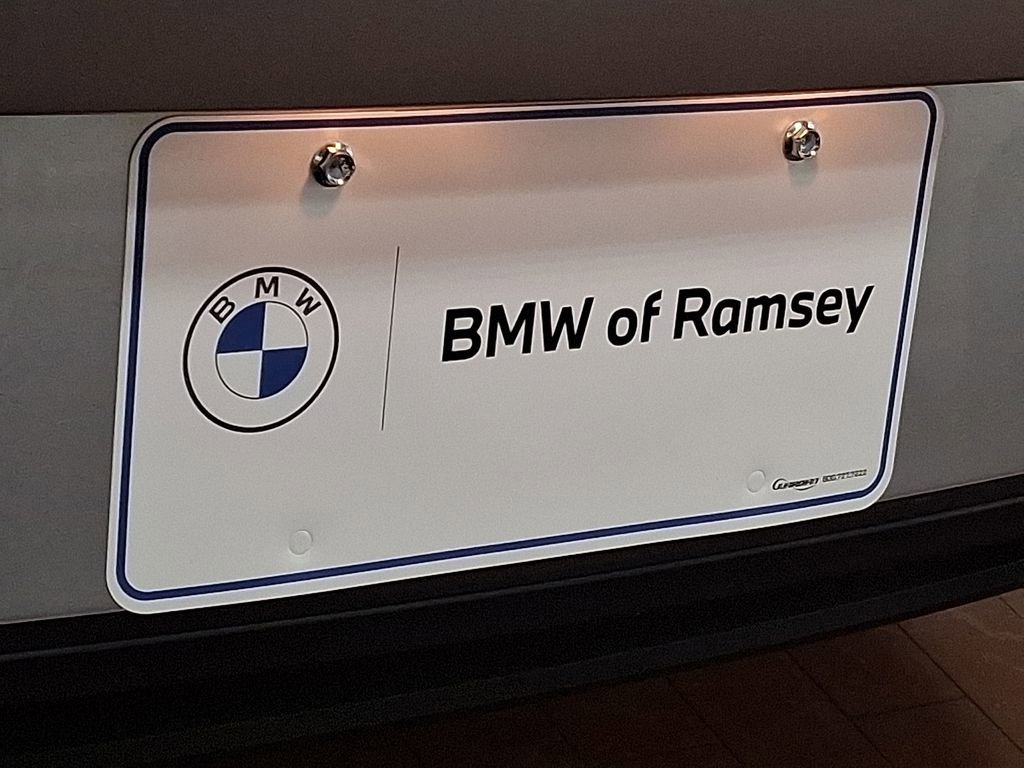 Used 2023 Hyundai Elantra SEL image 30