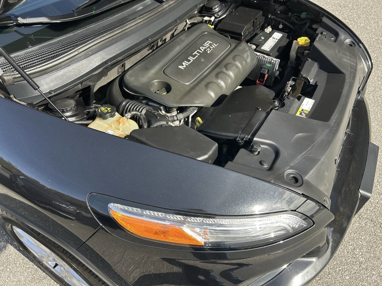 Used 2016 Jeep Cherokee Latitude image 19