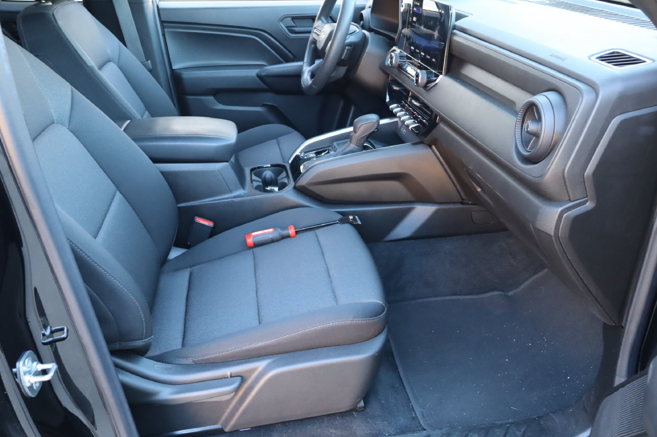 Used 2025 Chevrolet Colorado W/T w/ WT Custom Package RWD image 16