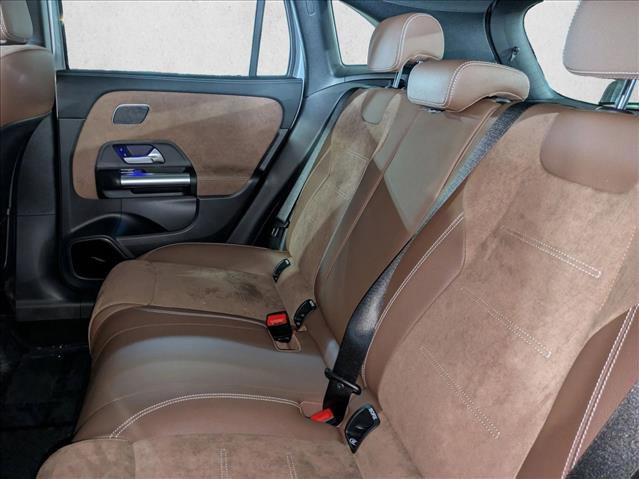 New 2026 Mercedes-Benz GLA 35 AMG 4MATIC image 17