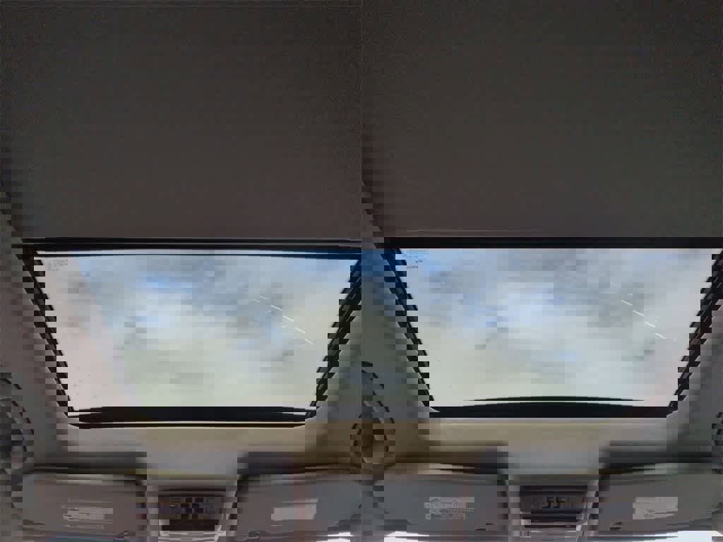 Used 2023 Nissan Rogue Platinum w/ Platinum Premium Package image 23