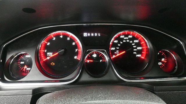 Used 2016 GMC Acadia SLT w/ Open Road Package AWD/4WD image 31