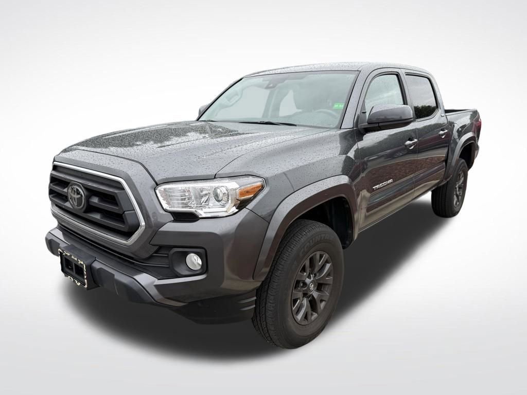 Used 2023 Toyota Tacoma SR5 AWD/4WD image 4