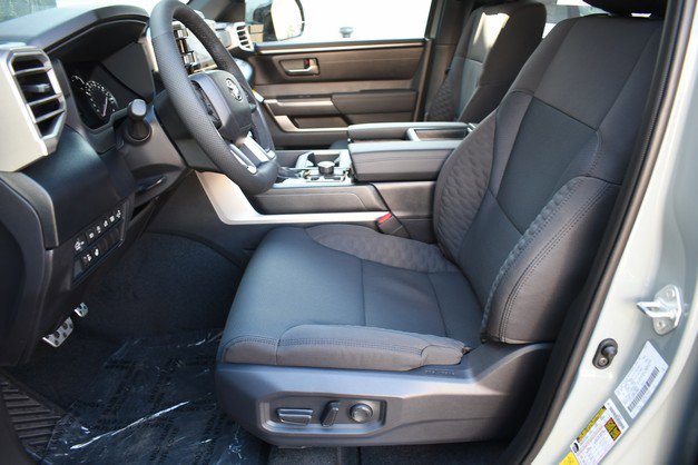 New 2026 Toyota Tundra SR5 image 7