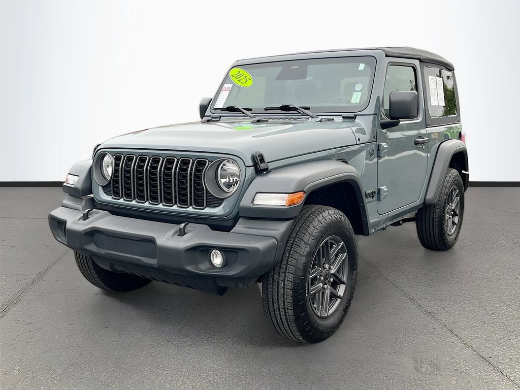 Certified 2025 Jeep Wrangler Sport AWD/4WD image 3