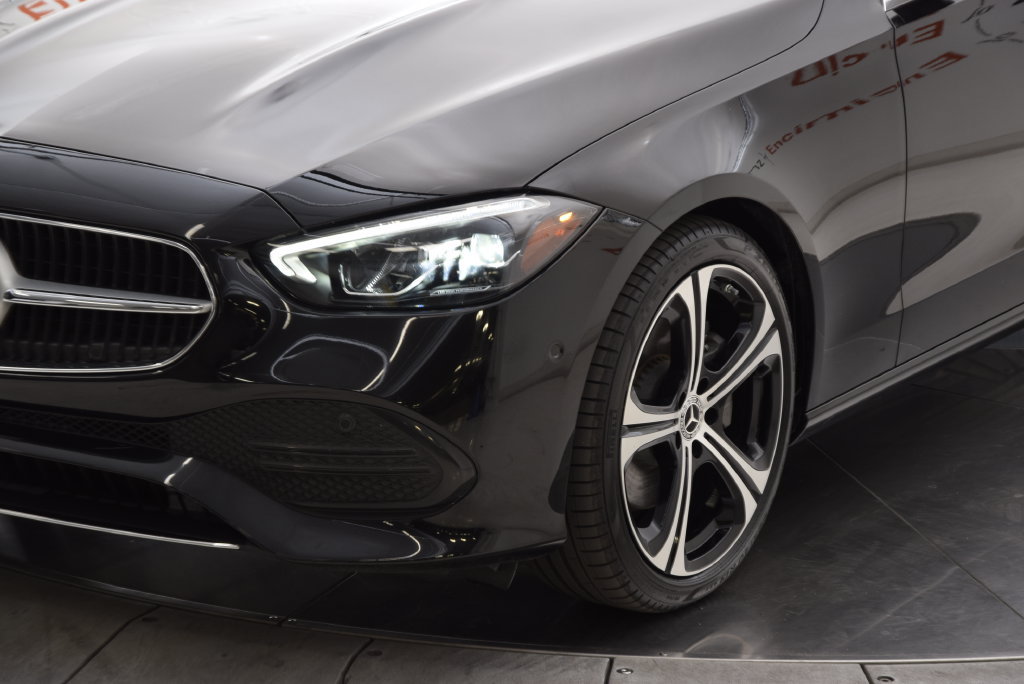 Used 2023 Mercedes-Benz C 300 Sedan image 10