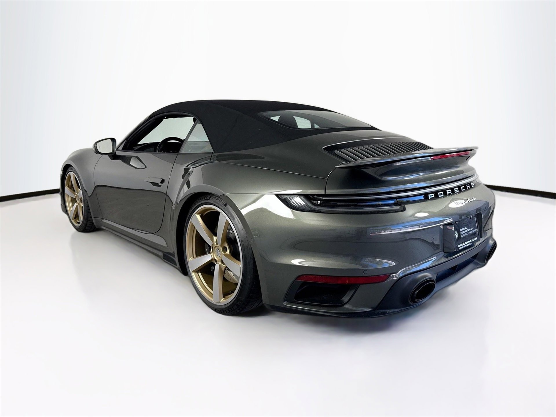 Used 2024 Porsche 911 Turbo S image 5