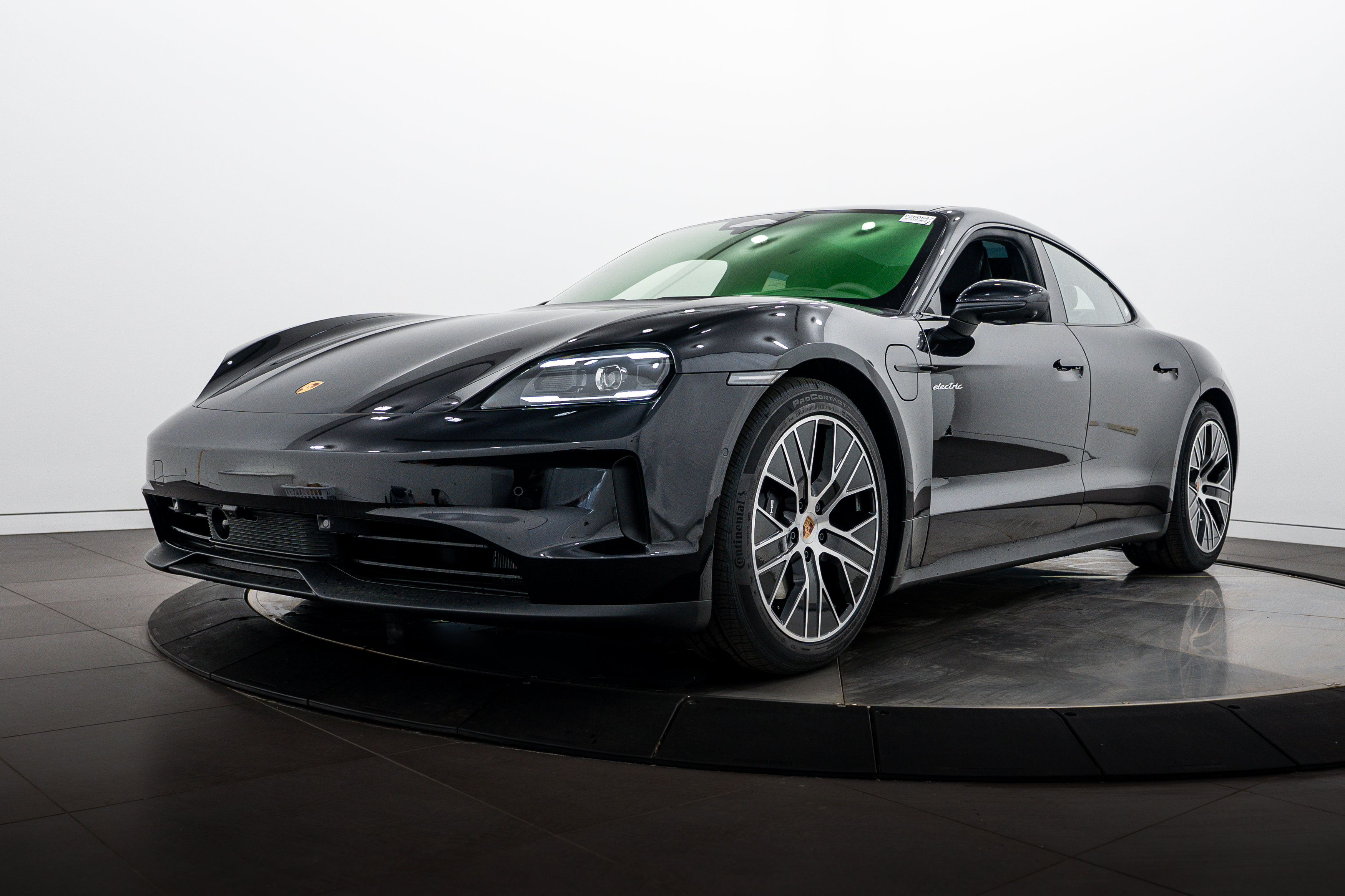 New 2026 Porsche Taycan AWD/4WD image 1
