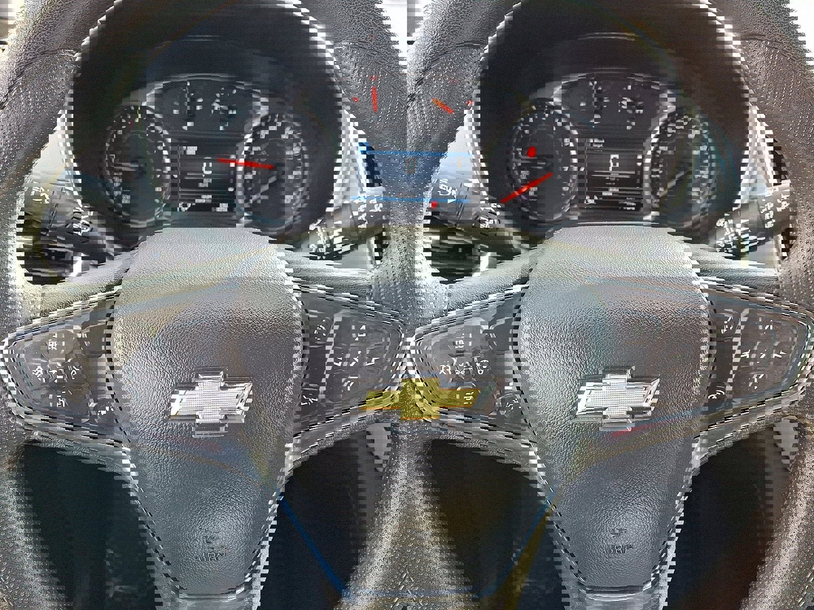 Used 2024 Chevrolet Equinox LS w/ LS Convenience Package image 18