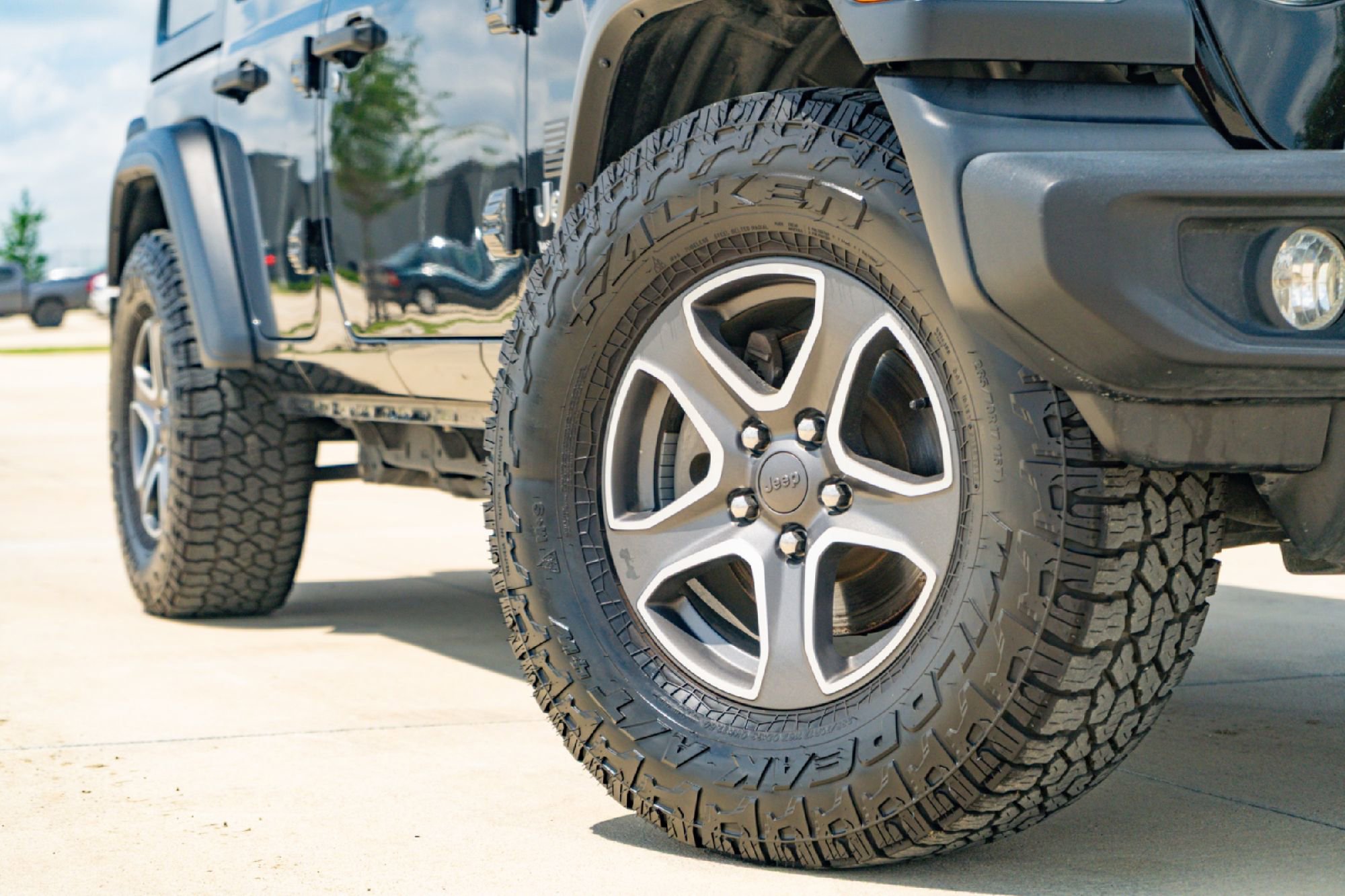 Used 2020 Jeep Wrangler Unlimited Sport S AWD/4WD image 2