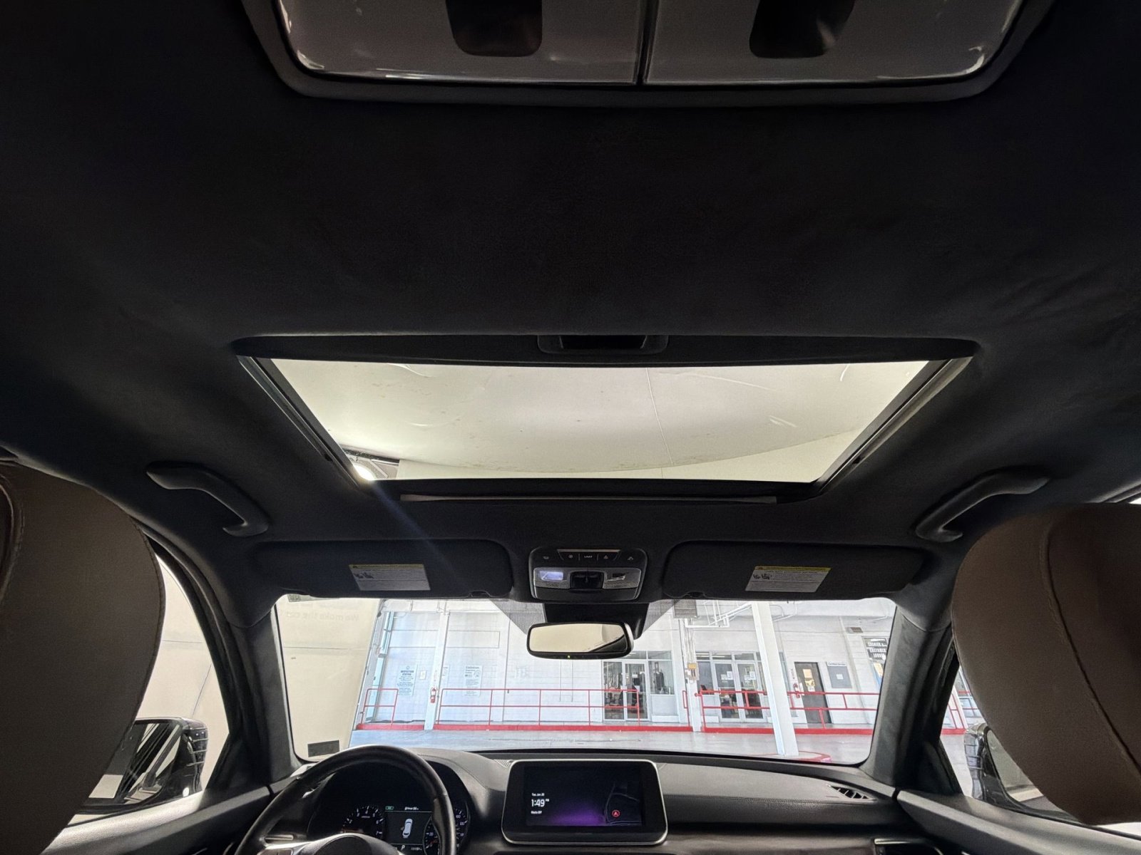 Used 2020 Kia Telluride SX w/ SX Prestige Package image 24