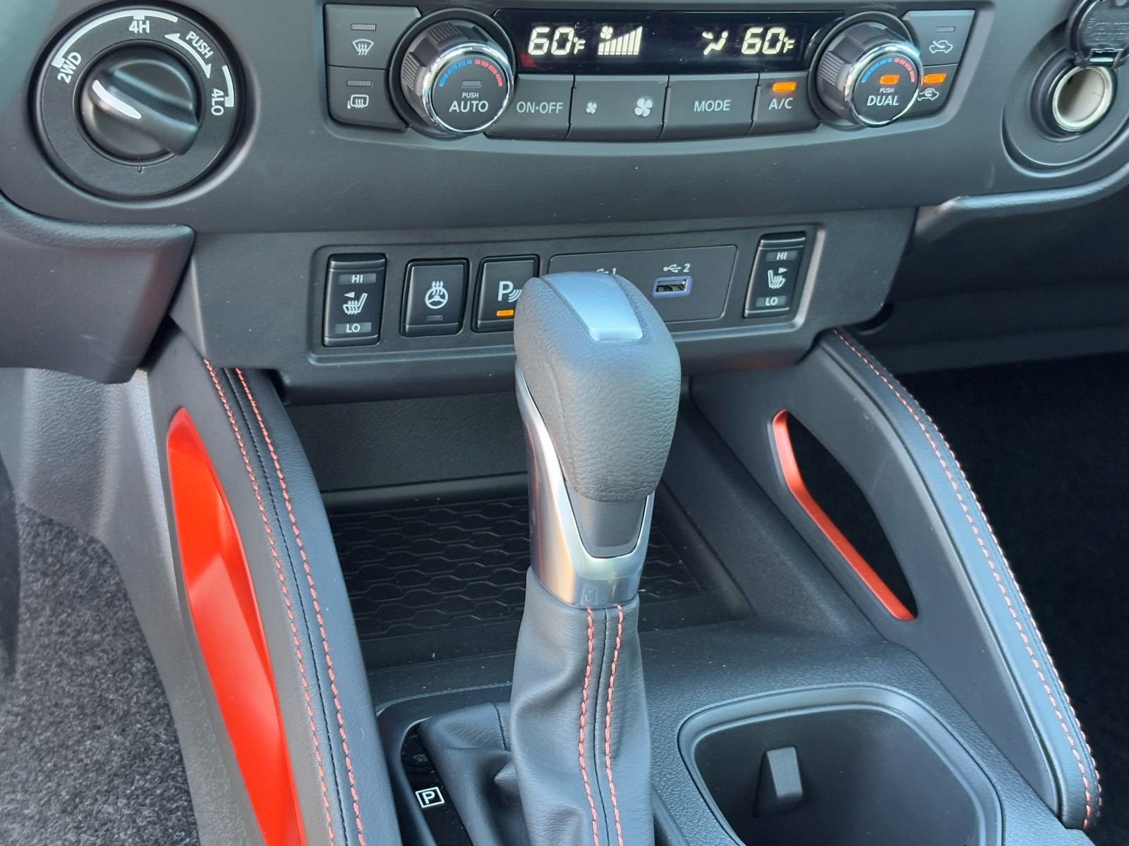 New 2026 Nissan Frontier PRO-4X w/ Pro-4x Convenience Package image 26