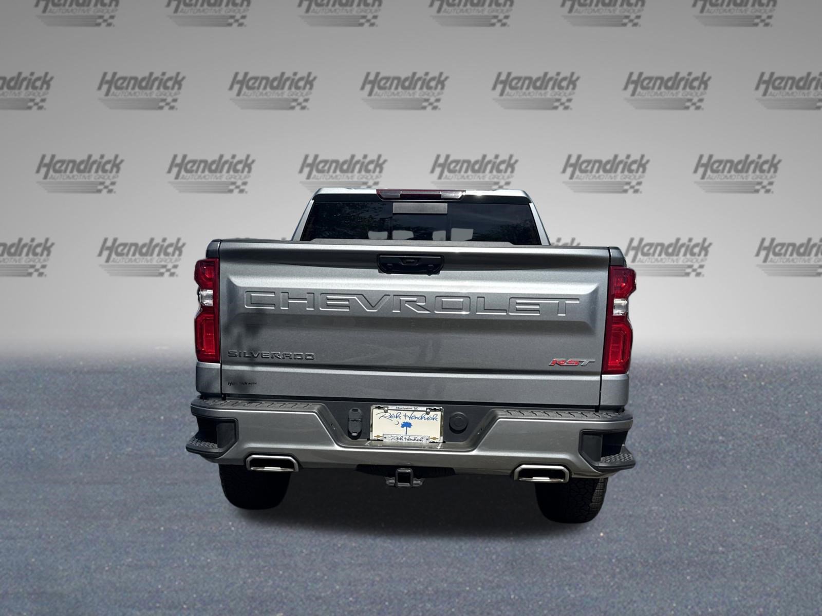 Used 2024 Chevrolet Silverado 1500 RST AWD/4WD image 9