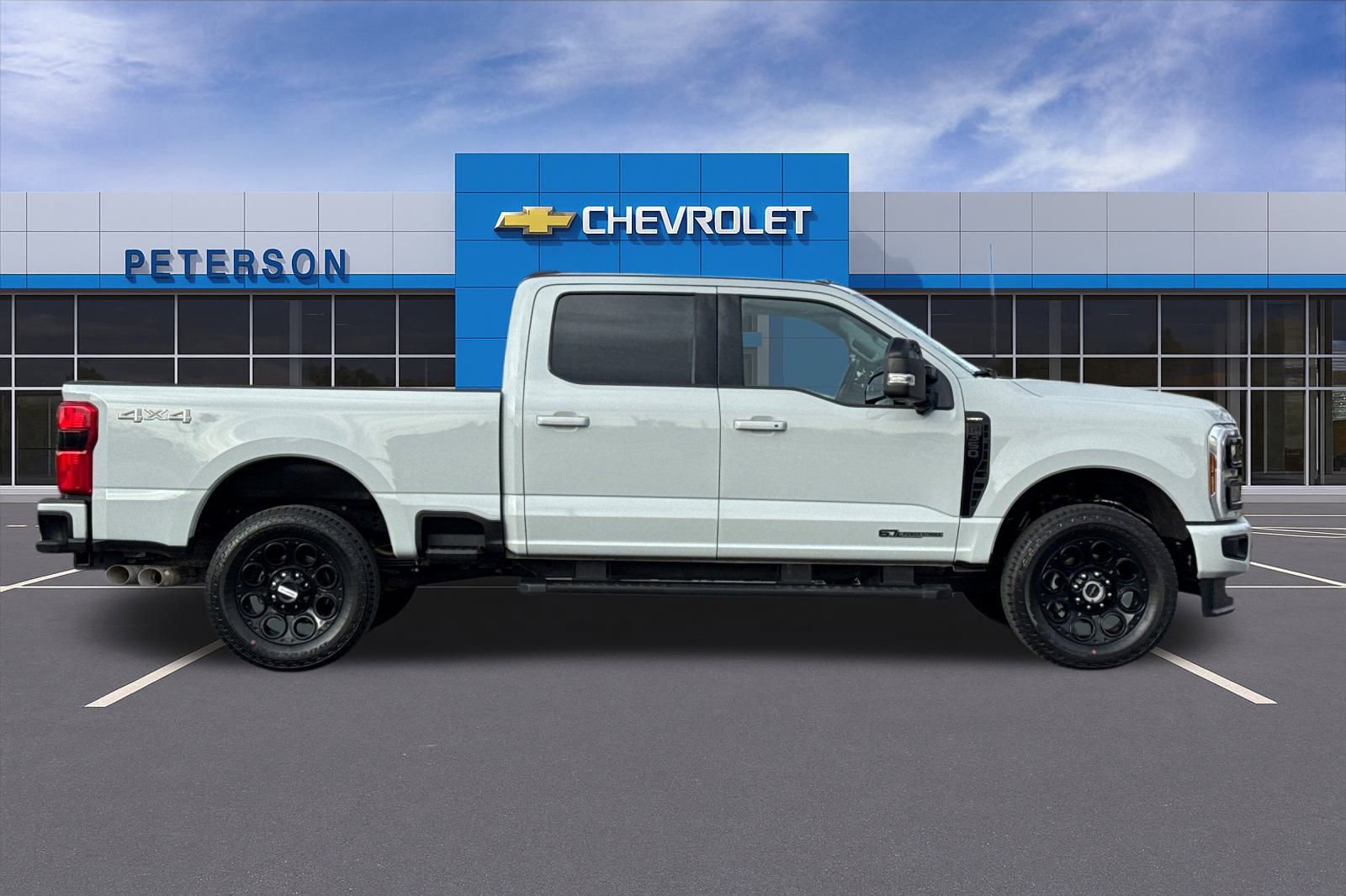 Used 2025 Ford F350 Lariat w/ Black Appearance Package AWD/4WD image 3