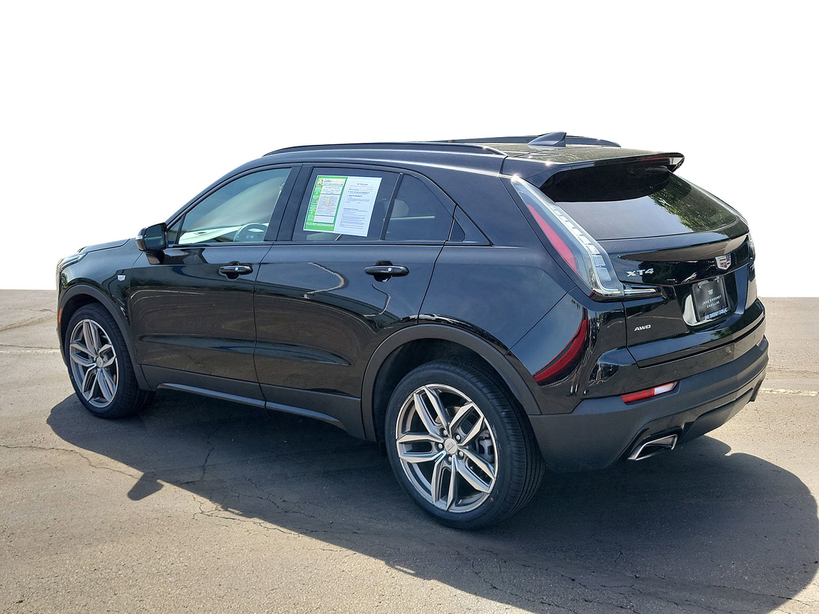 Used 2023 Cadillac XT4 Sport w/ Cold Weather Package AWD/4WD image 4